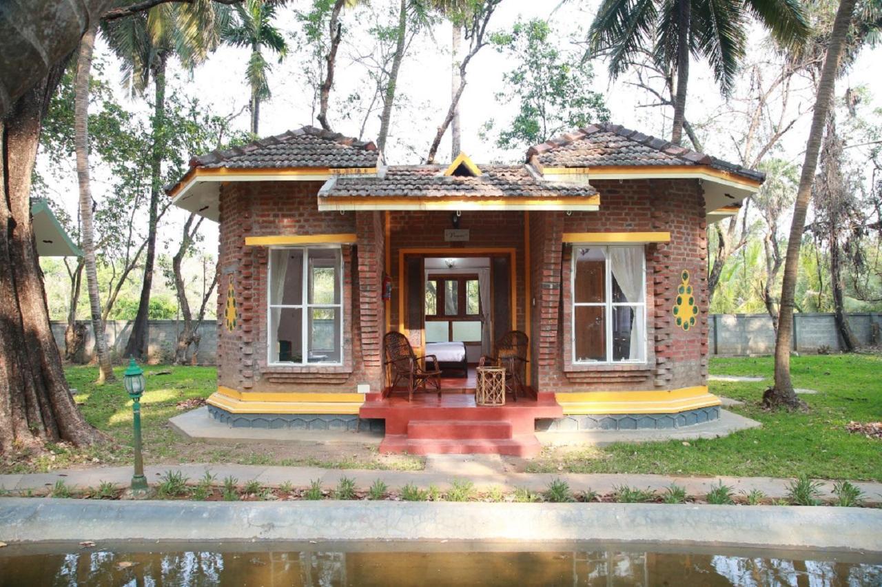 Kairali - The Ayurvedic Healing Village Palakkad Exterior foto